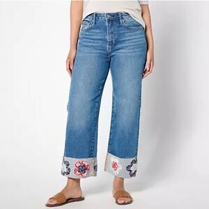 Driftwood Charlee Cuff Blue Jeans with Embroidered Floral Hem | Size 22